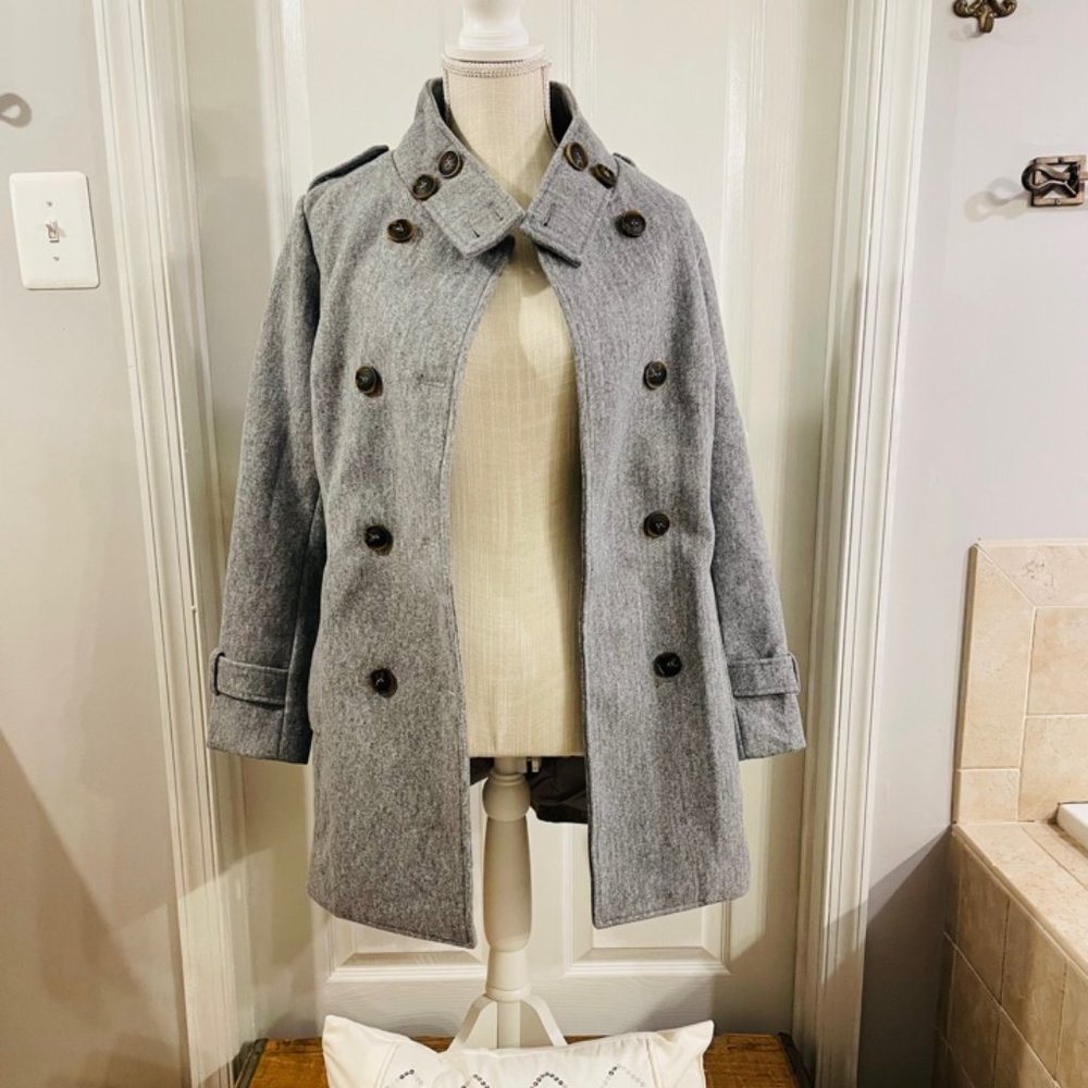 Womens wool winter coat size medium